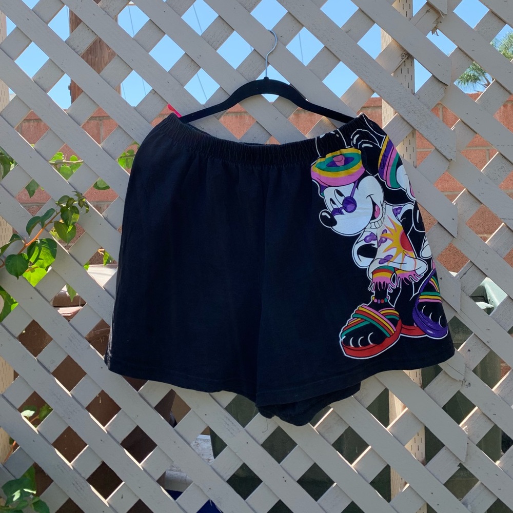 Vintage 90’s Mickey shorts